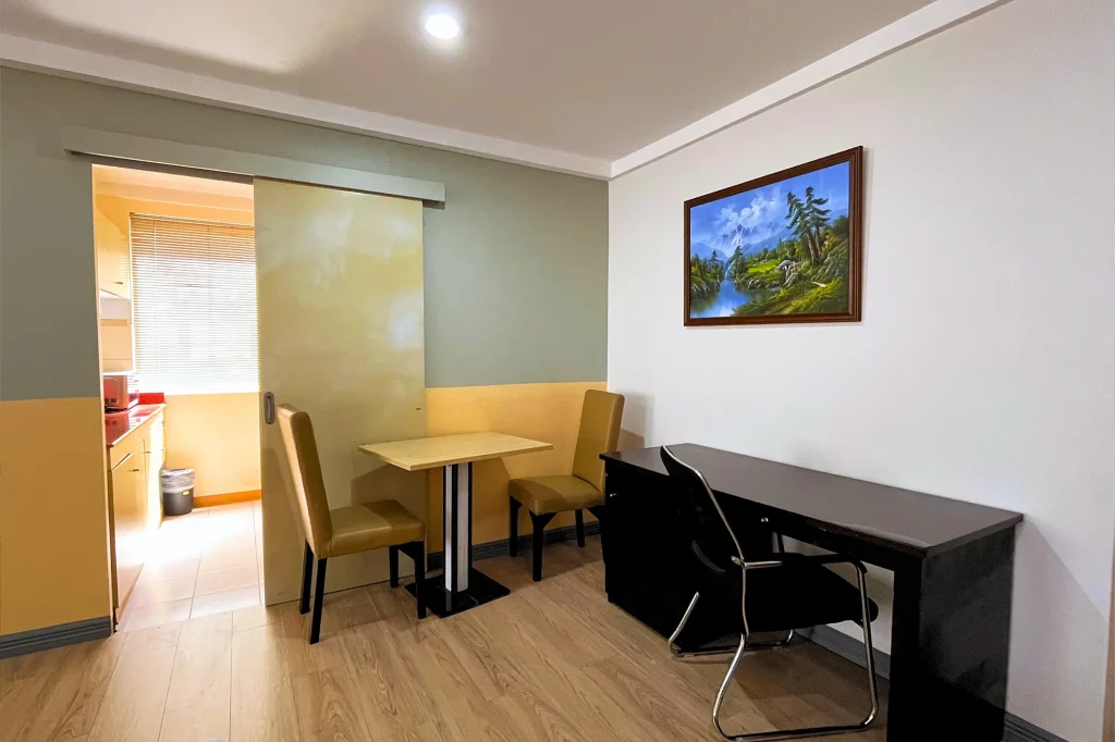 Premiere Room - Photo 6